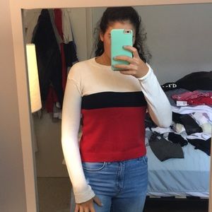 Brandy Melville sweater